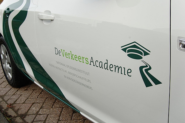 Ministerie, CBR en branche kiezen voor de Rijopleiding in Stappen