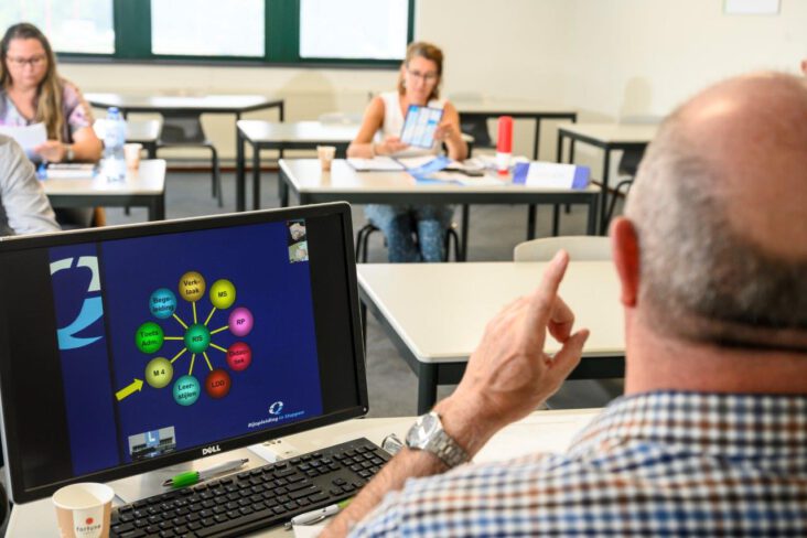 Omscholen met baangarantie