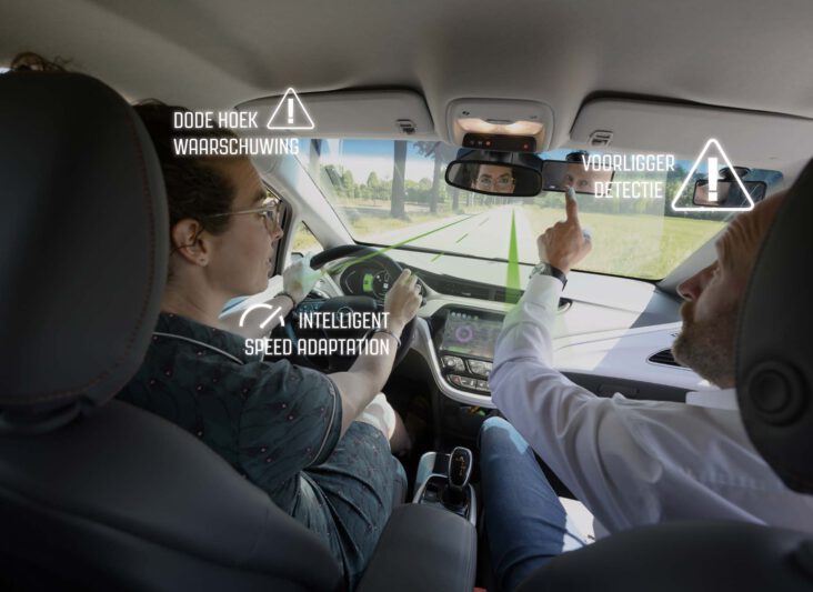 Hulpsystemen (ADAS) straks in lesauto’s verplicht