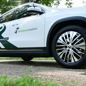 Waarom het opleiden van eigen rijinstructeurs door rijscholen vaak minder verstandig is dan het lijkt